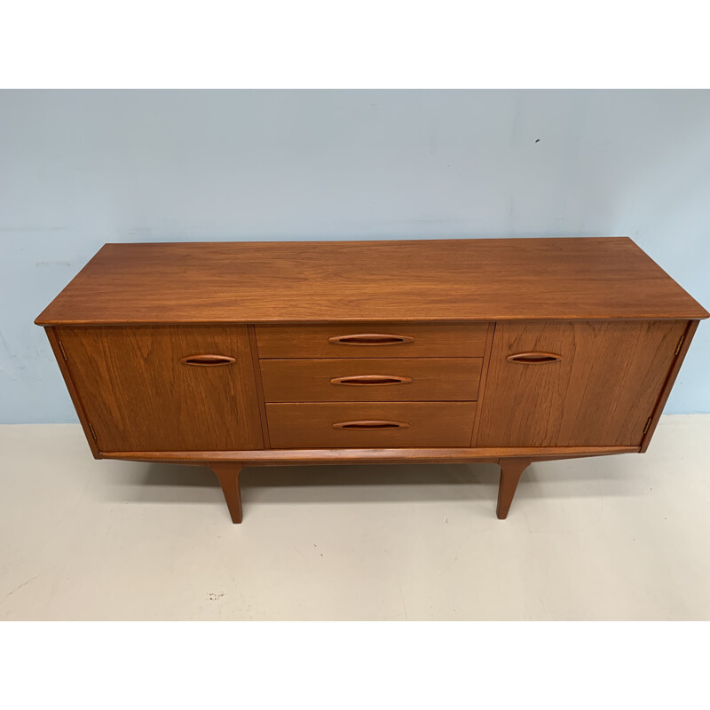 Vintage english sideboard for Yentique in teakwood 1960