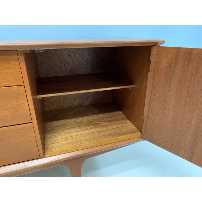 Vintage english sideboard for Yentique in teakwood 1960