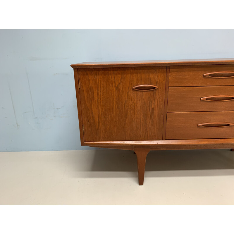 Vintage english sideboard for Yentique in teakwood 1960