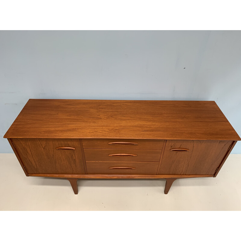 Vintage english sideboard for Yentique in teakwood 1960