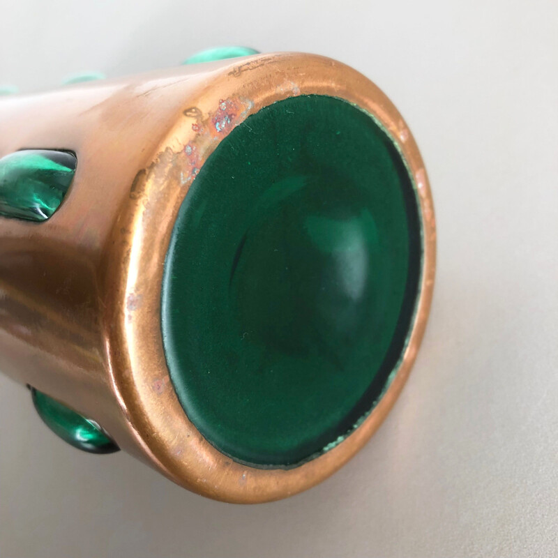 Cylindrical vintage vase in green glass and copper by Nanny Still for Raak,1970