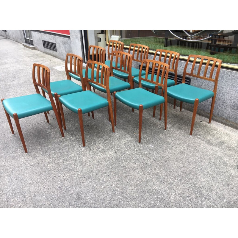 Set of 10 vintage teak chairs by Niels Moller