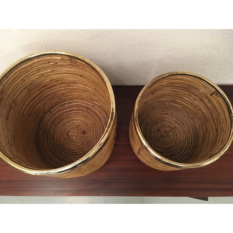 Set of 2 vintage plants holder in rattan and brass