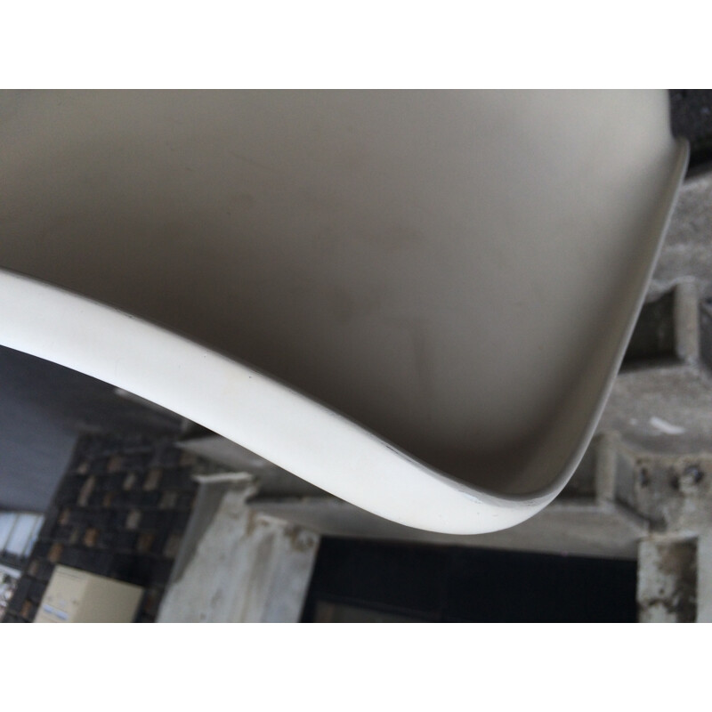 Paire de chaises Knoll en fibre de verre et aluminium, Eero SAARINEN - 1960