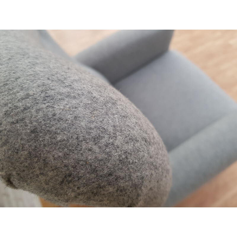 Fauteuil danois à dossier haut en laine grise