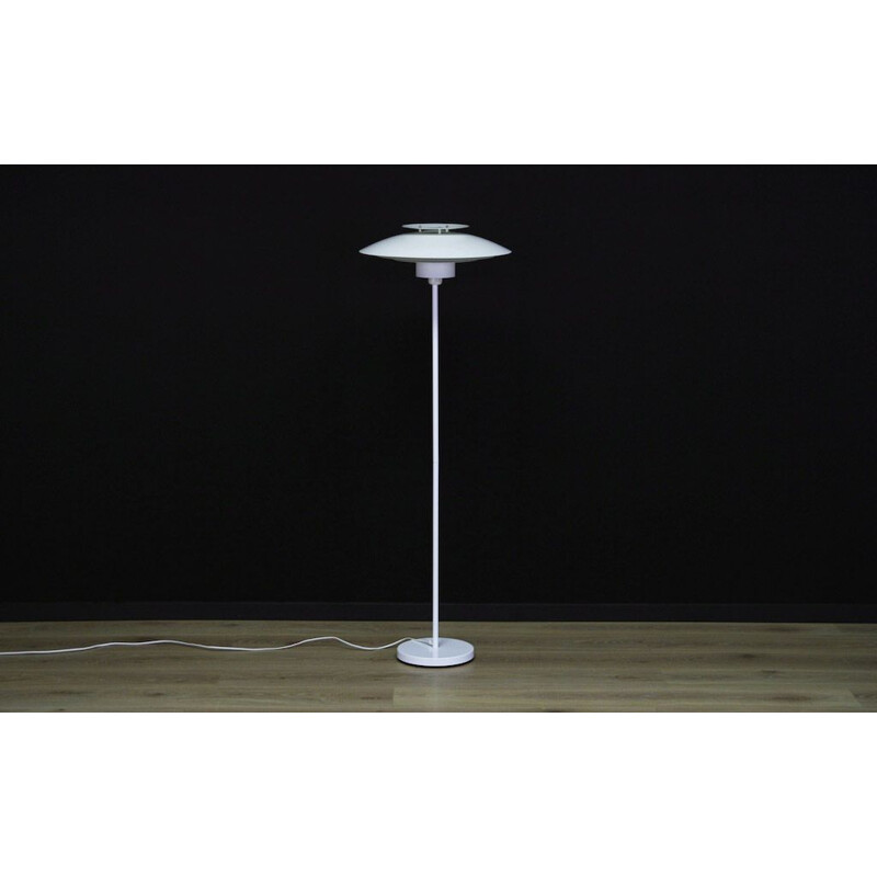 Scandinavian floor lamp in white metal