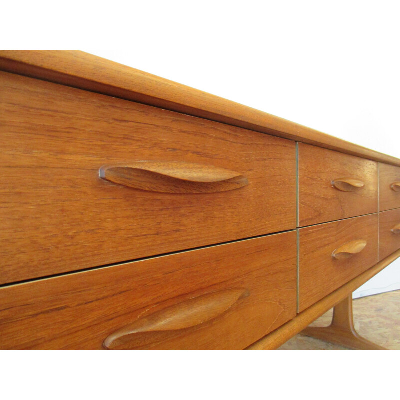 Vintage chest of drawers by Guille in teakwood 1960