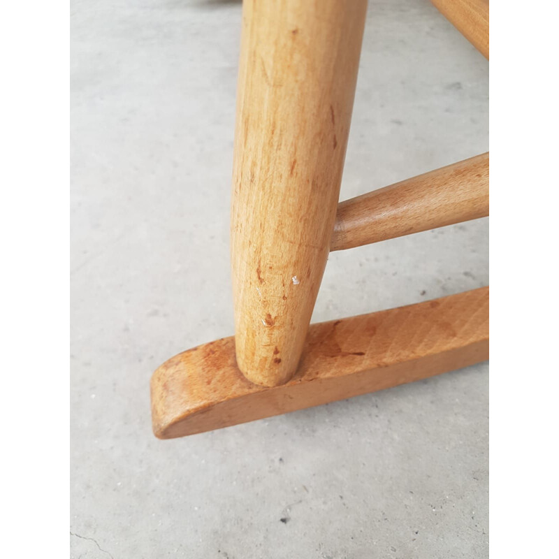 Vintage elm tree Rocking Chair by Ercol 1970