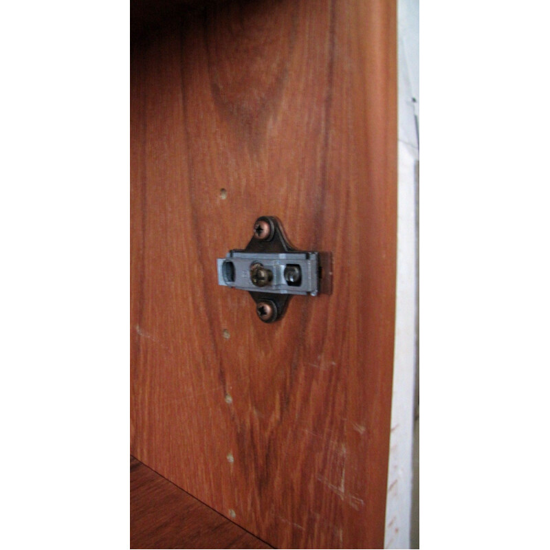 Vintage teak cabinet with glassdoors 