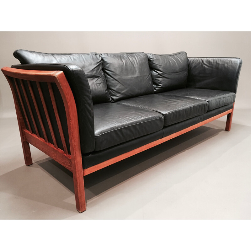 Scandinavian 3-seater sofa in black leather