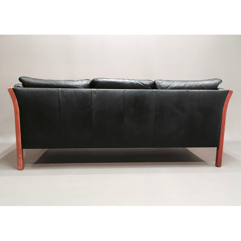 Scandinavian 3-seater sofa in black leather