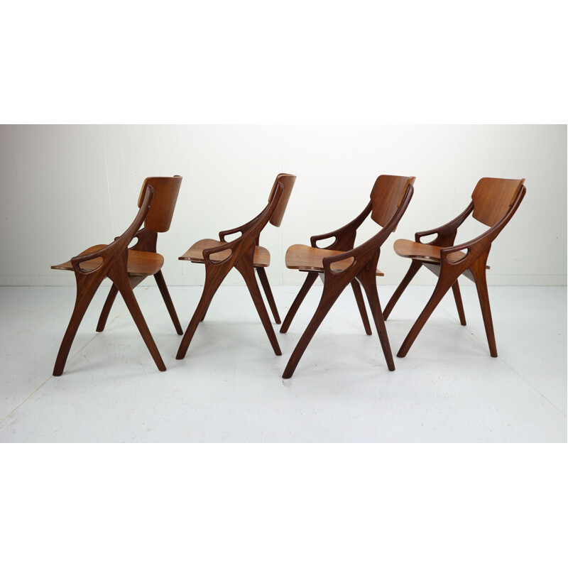 Set of 4 vintage dining chairs in teak model 71 by Arne Hovmand Olsen for Mogens Kold Denmark, 1960s