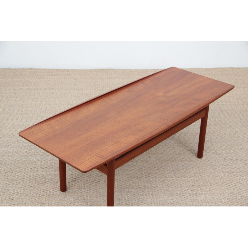 Vintage scandinavian coffee table in teak by Grete Jalk for Poul Jeppersen,1950