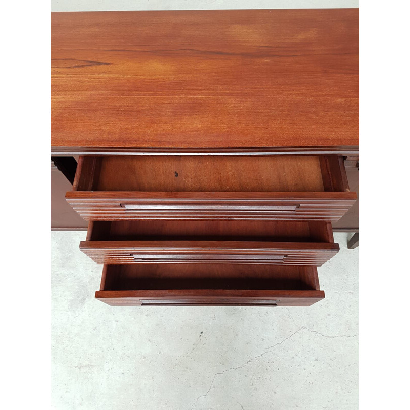 Vintage long sideboard by  White & Newton in teak from the 60s