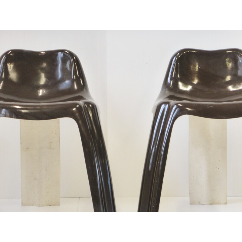 Pair of Paulus Chocolat chairs, Patrick GINGEMBRE - 1970s