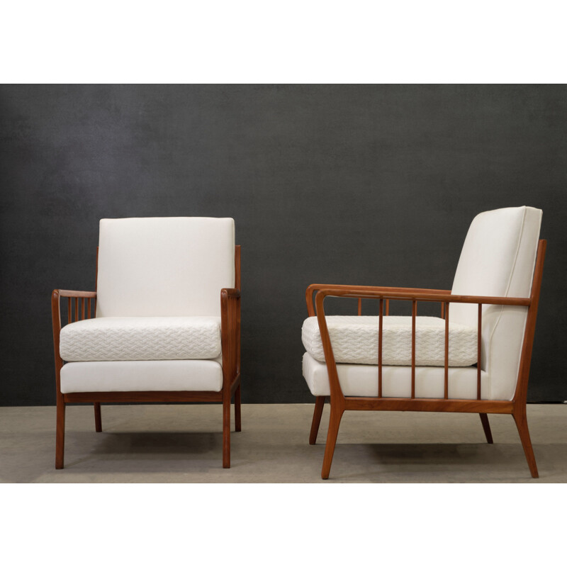 Pair of vintage armchairs by Rino Levi