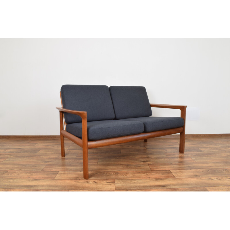 Vintage 2 seaters Sofa by Sven Ellekaer for Komfort 1960s