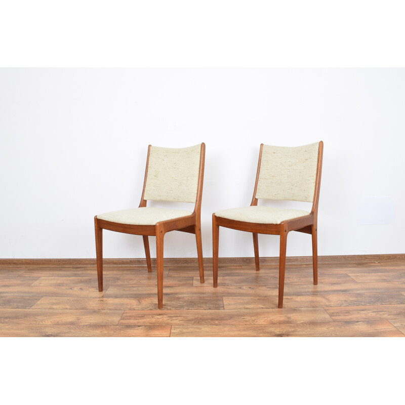 Set of 2 vintage Teak Chairs by Johannes Andersen 1960s 