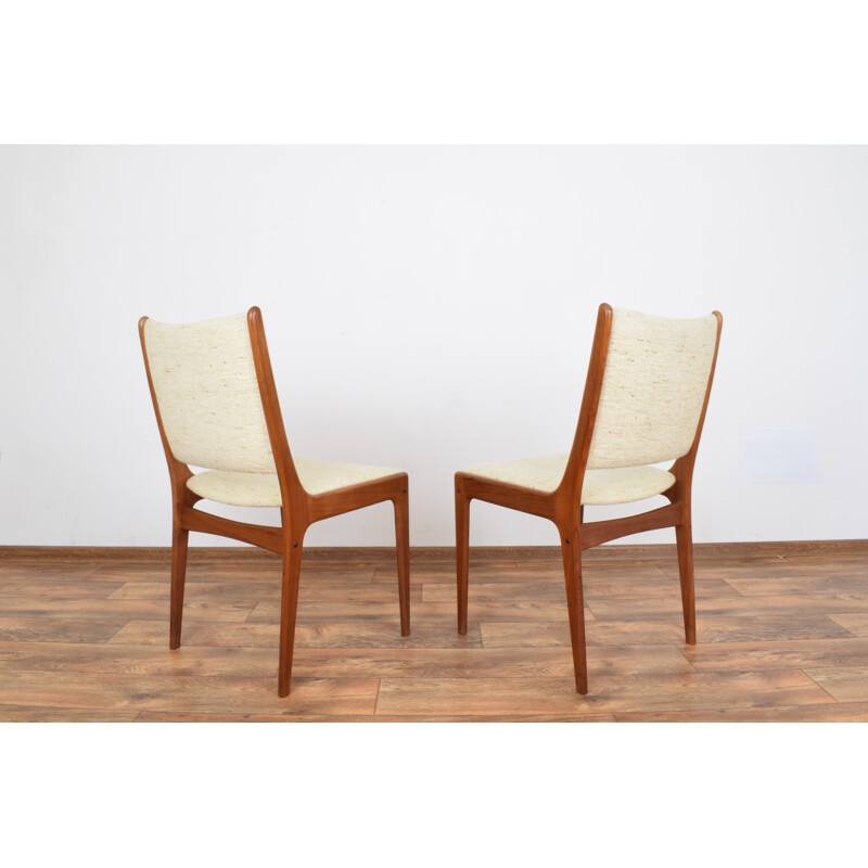 Set of 2 vintage Teak Chairs by Johannes Andersen 1960s 