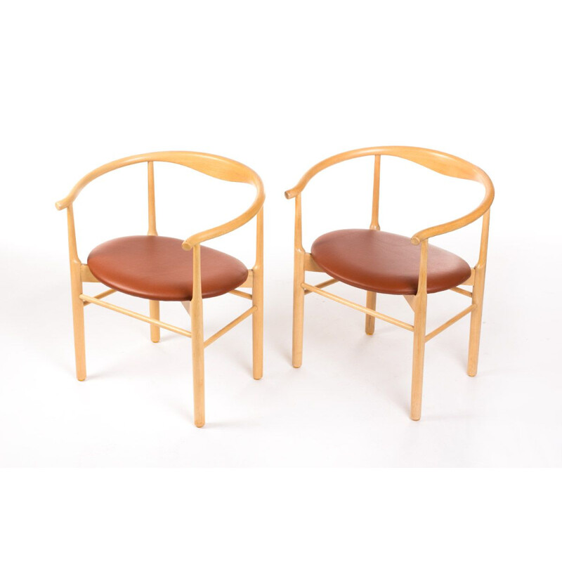 Vintage set of 2 chairs in light beech wood