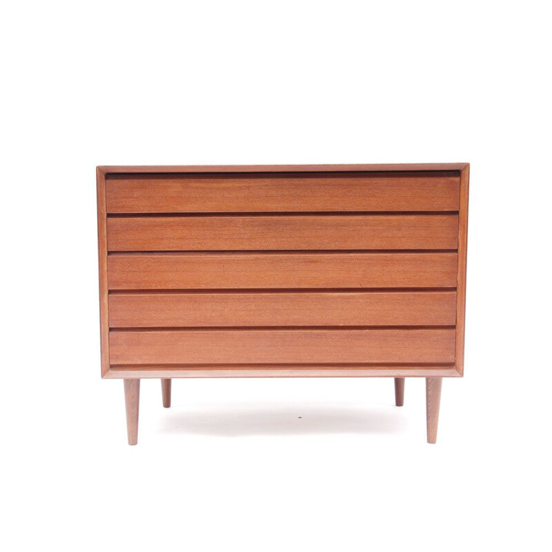 Vintage scandinavian chest of drawers in teakwood 1950