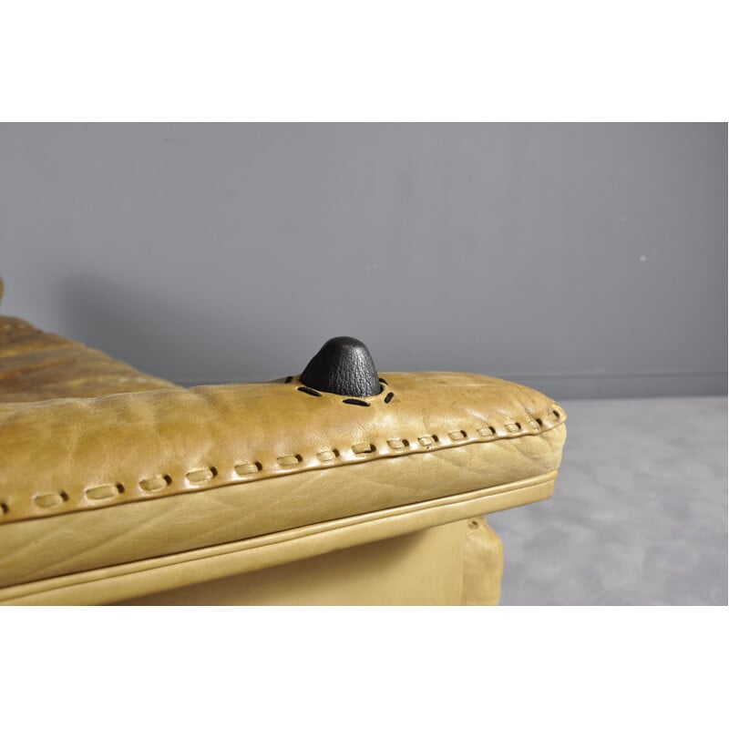 Vintage DS35 sofa in leather by De Sede