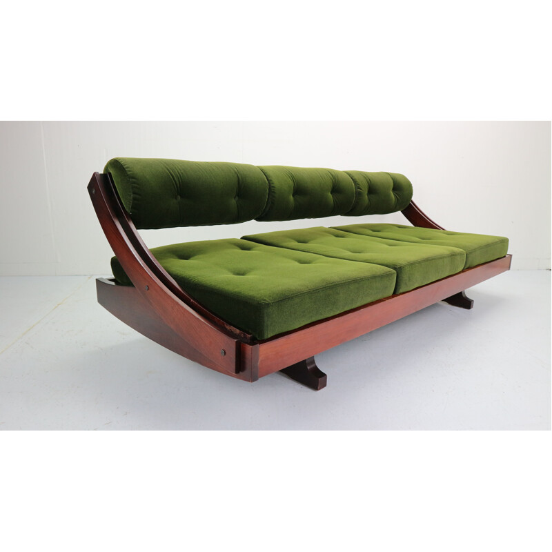GS195 daybed in green velvet and rosewood by Gianni Songia