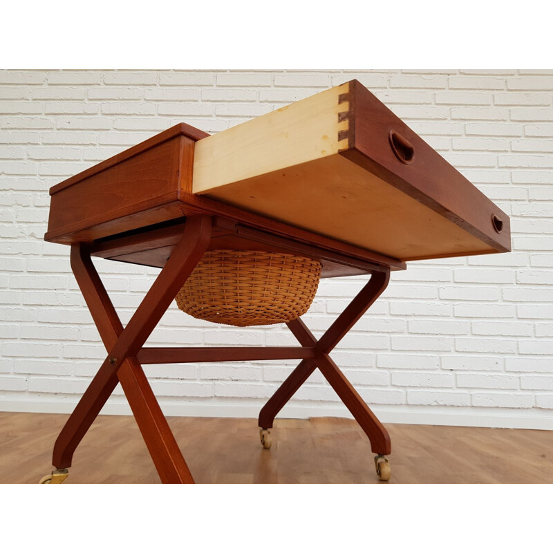 Tavolo da cucito vintage in teak e rattan, Danimarca 1960