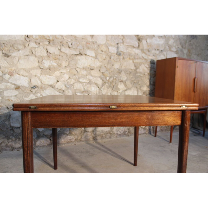 Vintage dining table in teak extendable by Nils Jonsson for Troeds 1960 