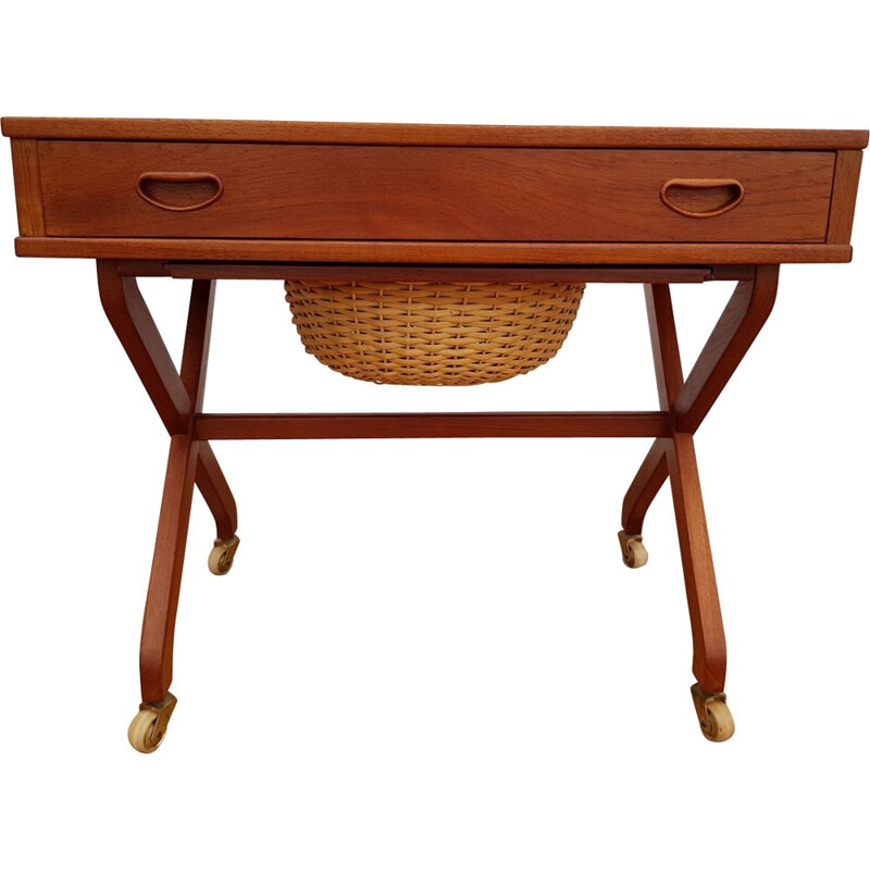 Tavolo da cucito vintage in teak e rattan, Danimarca 1960