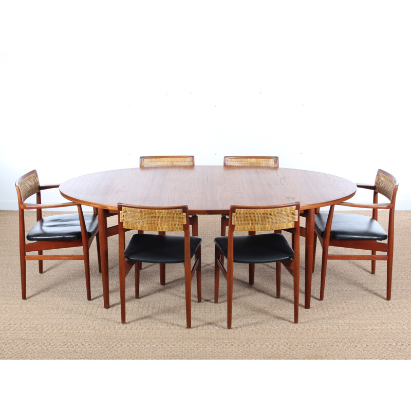 Vintage dining table model 212 Scandinavian teak by Arne Vodder for Sibast Furniture 1950s