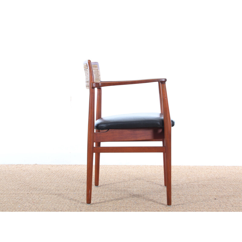 Pair of vintage armchairs in teak and leather model W26 Erik Wørts for Henrik Wørts Møbelsnedkeri Scandinavian 