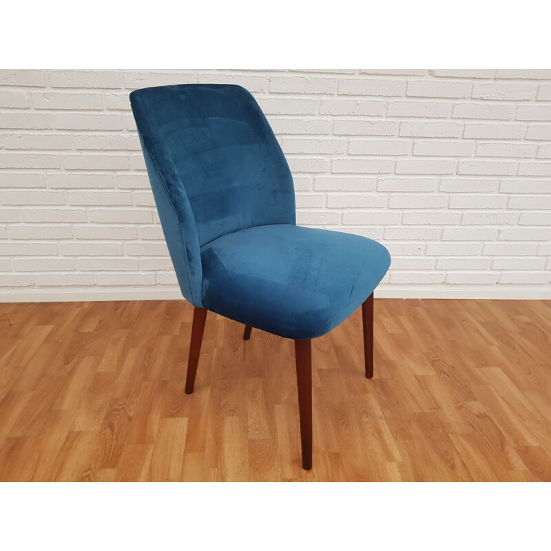 Vintage beukenhouten en blauw fluwelen fauteuil, 1960