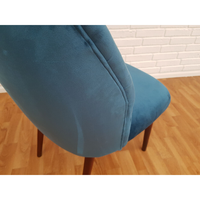 Vintage beukenhouten en blauw fluwelen fauteuil, 1960