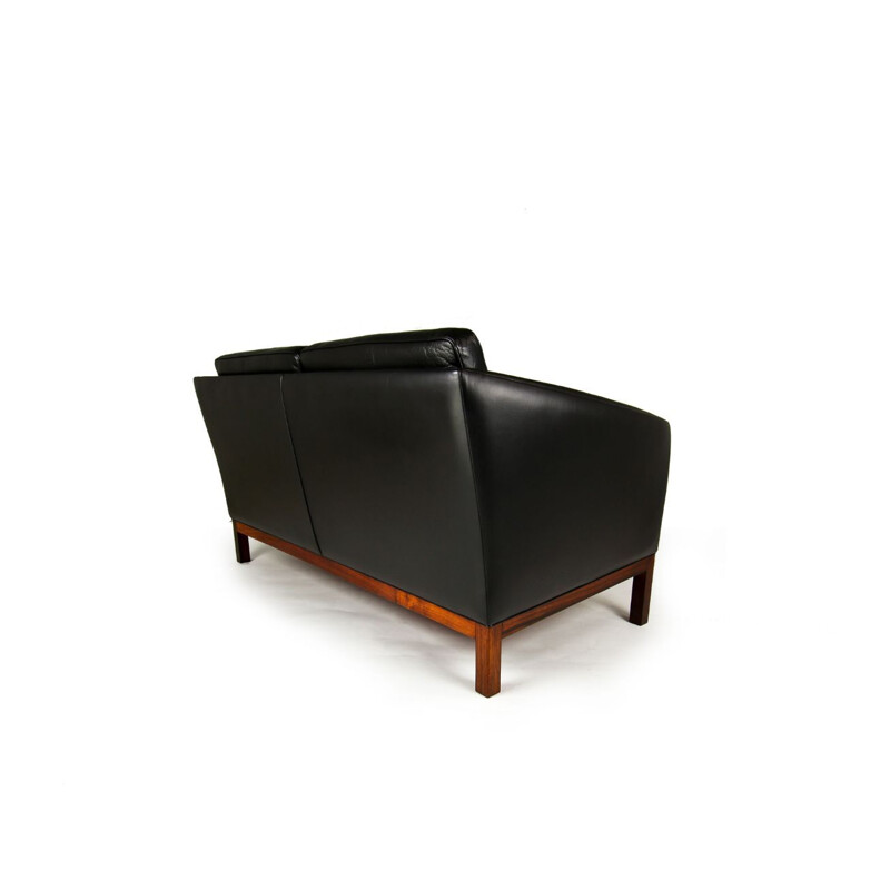 Vintage sofa black leather & rosewood by Illum Wikkelso for Holger Christiansen, Denmark 1950s