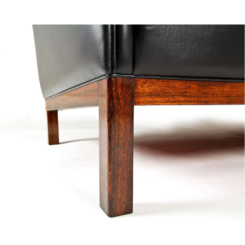 Vintage sofa black leather & rosewood by Illum Wikkelso for Holger Christiansen, Denmark 1950s