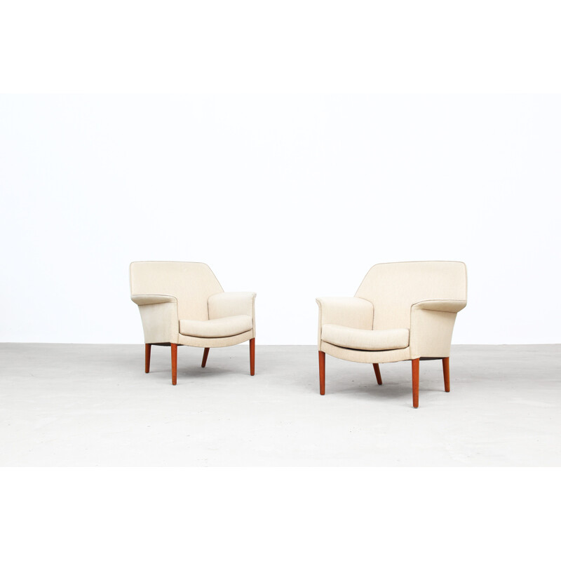 Setof 2 vintage armchairs by Aksel Bender Madsen and Ejner Larsen for Fritz Hansen 1950s