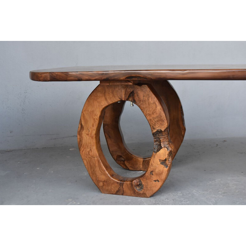 Mesa brutalista vintage en madera de olivo, 1960-1970