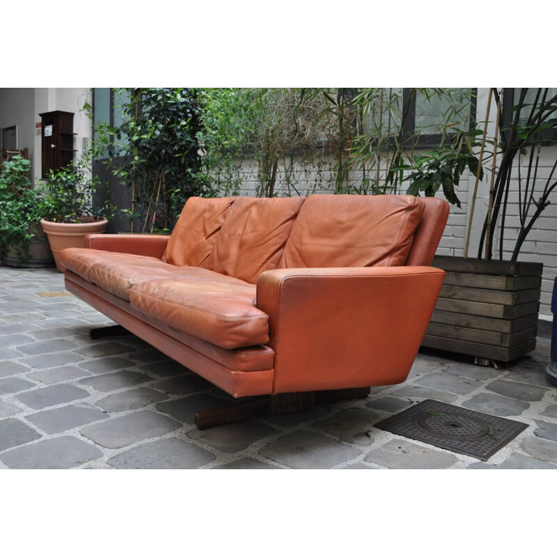 Vintage Leather and Rosewood 3 seaters sofa Fredrik Kayser 1965