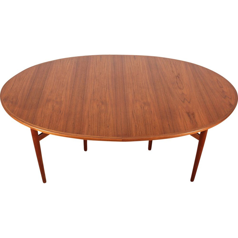 Vintage dining table model 212 Scandinavian teak by Arne Vodder for Sibast Furniture 1950s