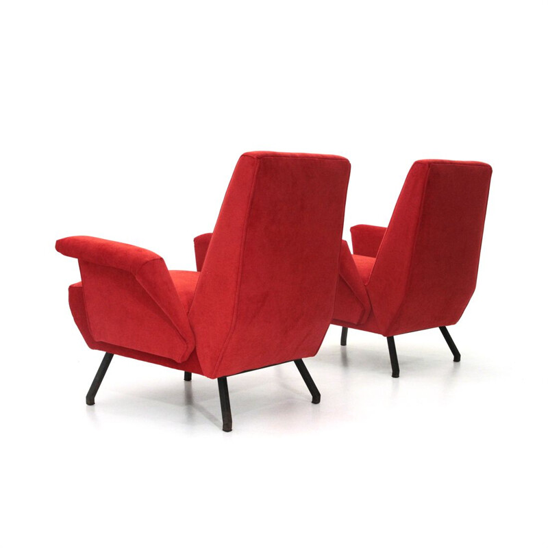Set of 2 vintage italian armchairs in red velvet and wood 1950