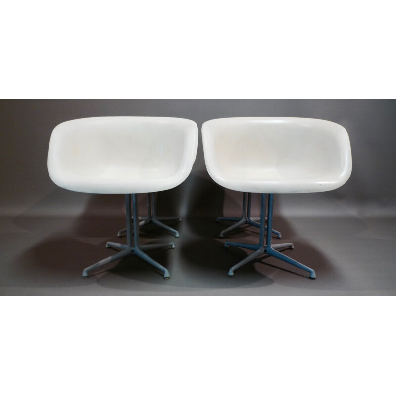 Set of 4 vintage white La Fonde armchairs for Herman Miller in aluminum 1960