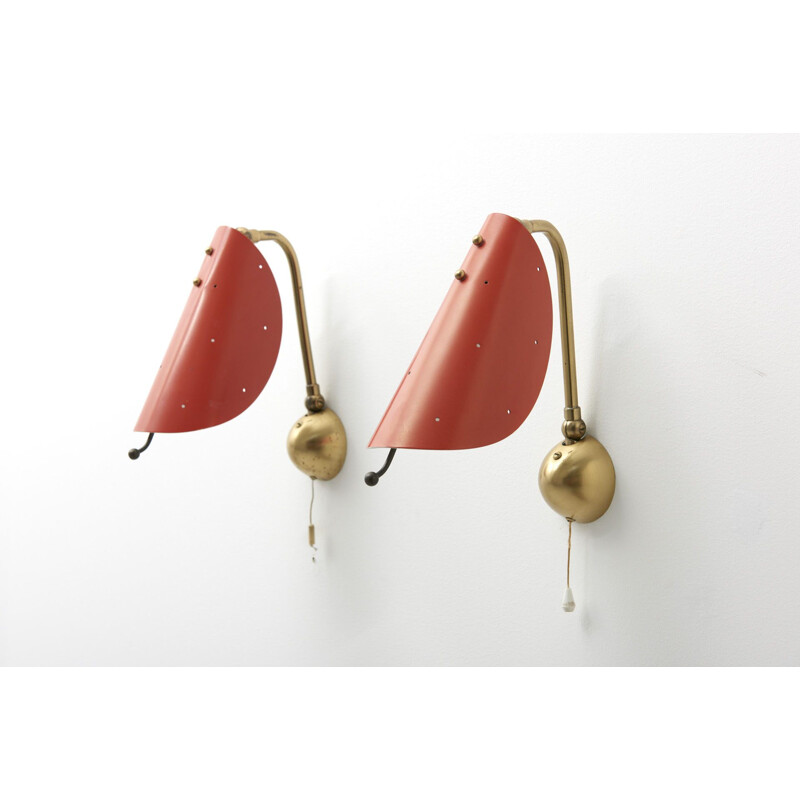 Pair of vintage red lacquered wall lamps in brass 1950