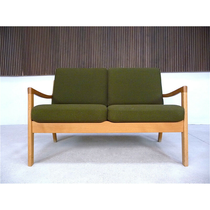 Vintage Senator sofa for Cado in green wool and oakwood 1960