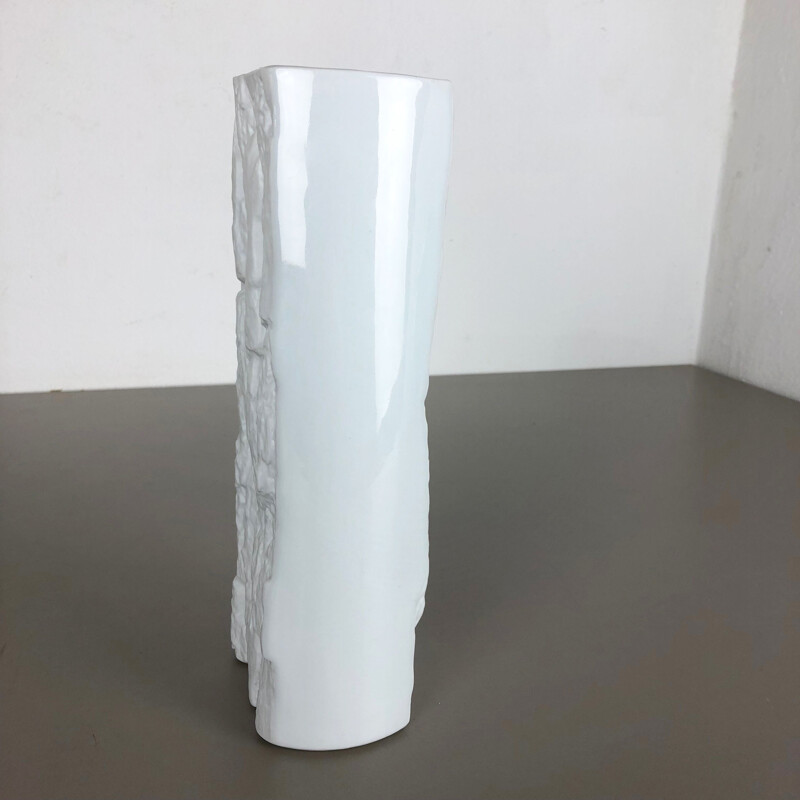 Jarrón vintage de porcelana blanca op art para Bareuther, Alemania 1970