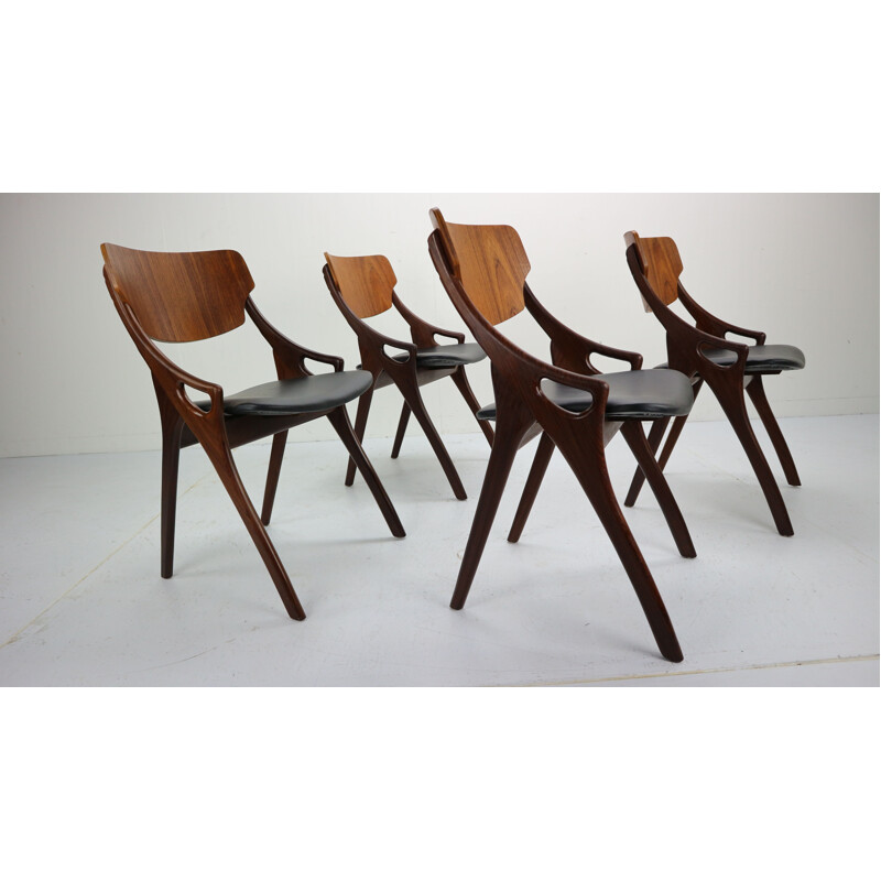 Ensemble de 4 chaises à repas vintage 71 par Arne Hovmand Olsen pour Mogens Kold Danemark années 1960