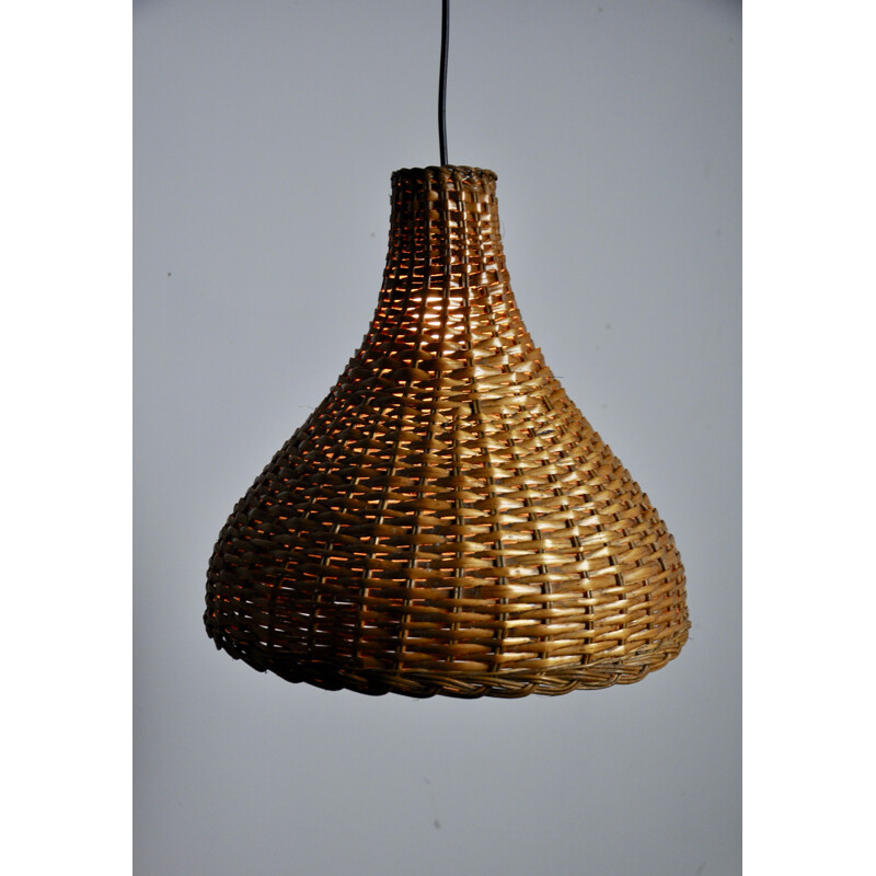 Vintage pendant light in wicker from the 60s 