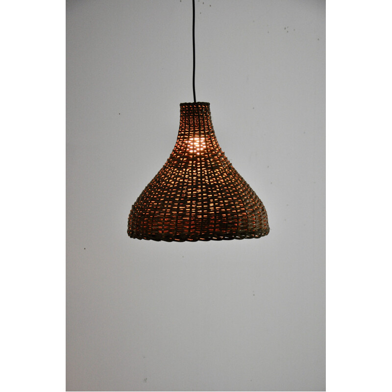 Vintage pendant light in wicker from the 60s 