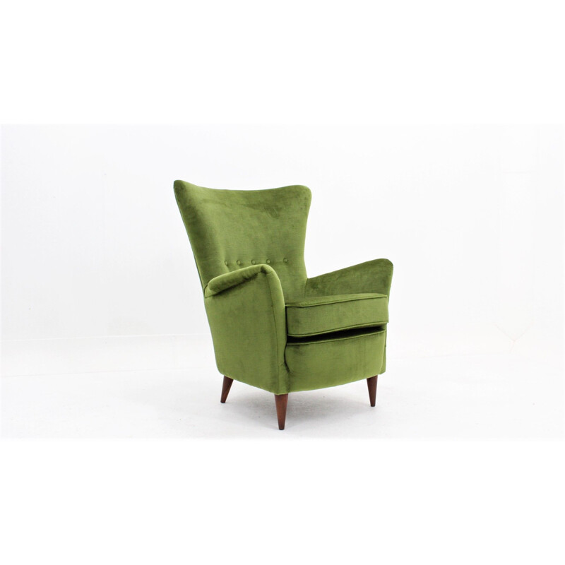 Vintage green velvet armchair, Italy 1950