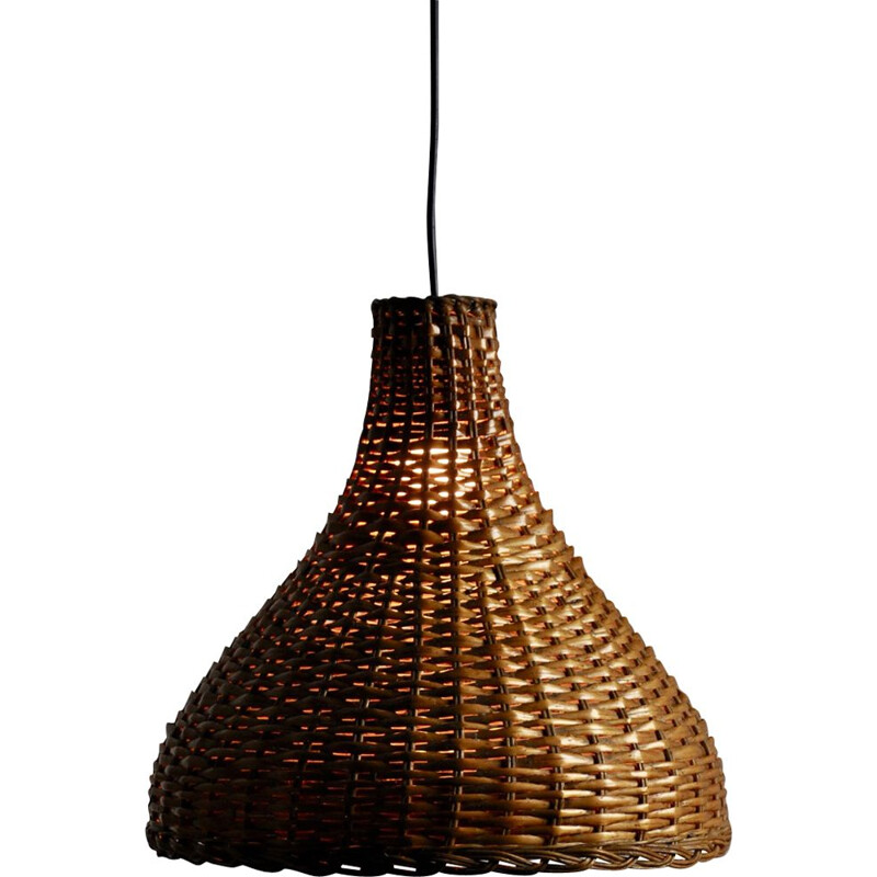 Vintage pendant light in wicker from the 60s 